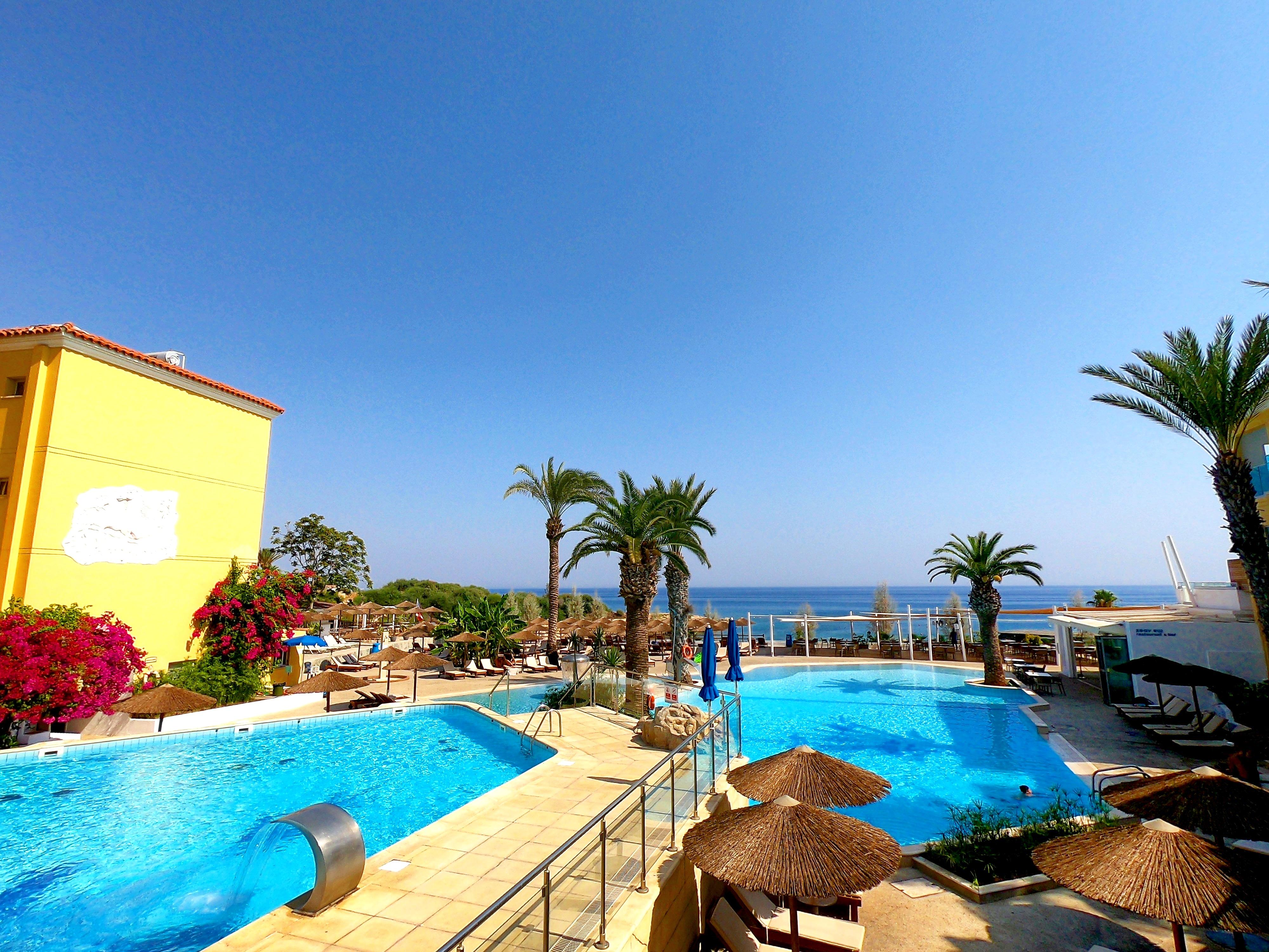Malama Beach Holiday Village بروتاراس المظهر الخارجي الصورة