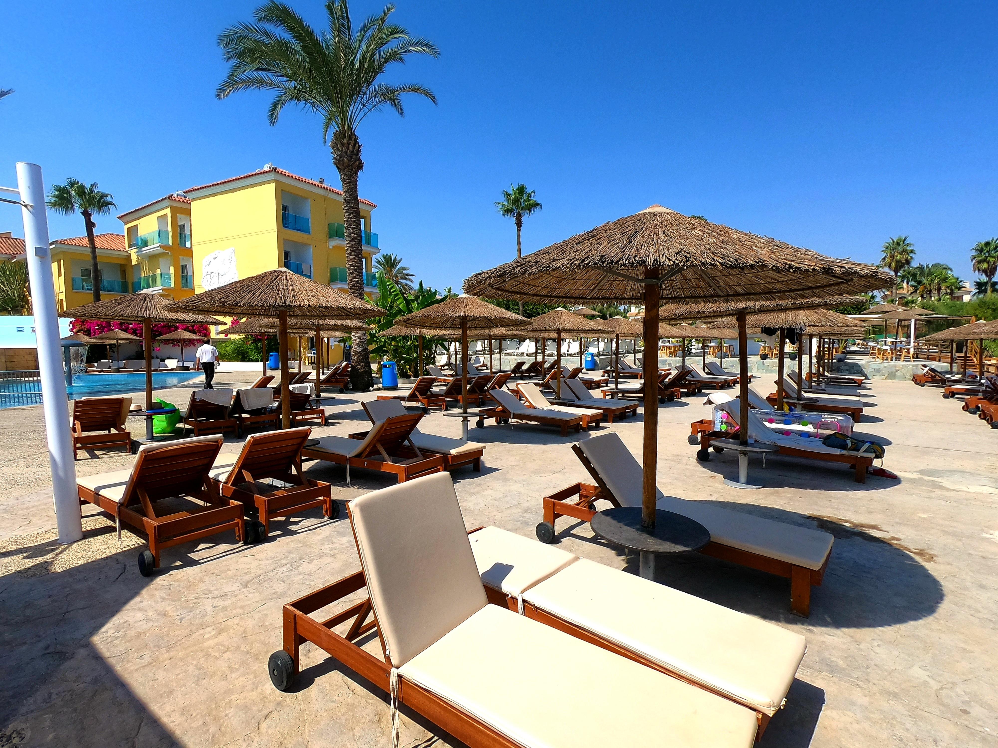 Malama Beach Holiday Village بروتاراس المظهر الخارجي الصورة